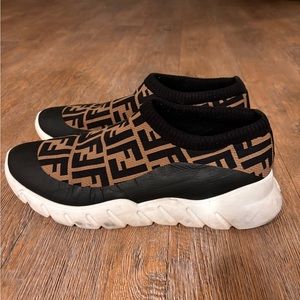 Fendi slip on men shoes